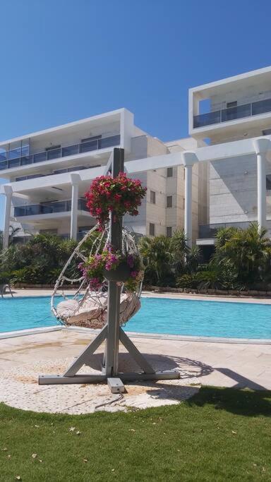 Апартаменты Garden And Pool At Royal Park Эйлат